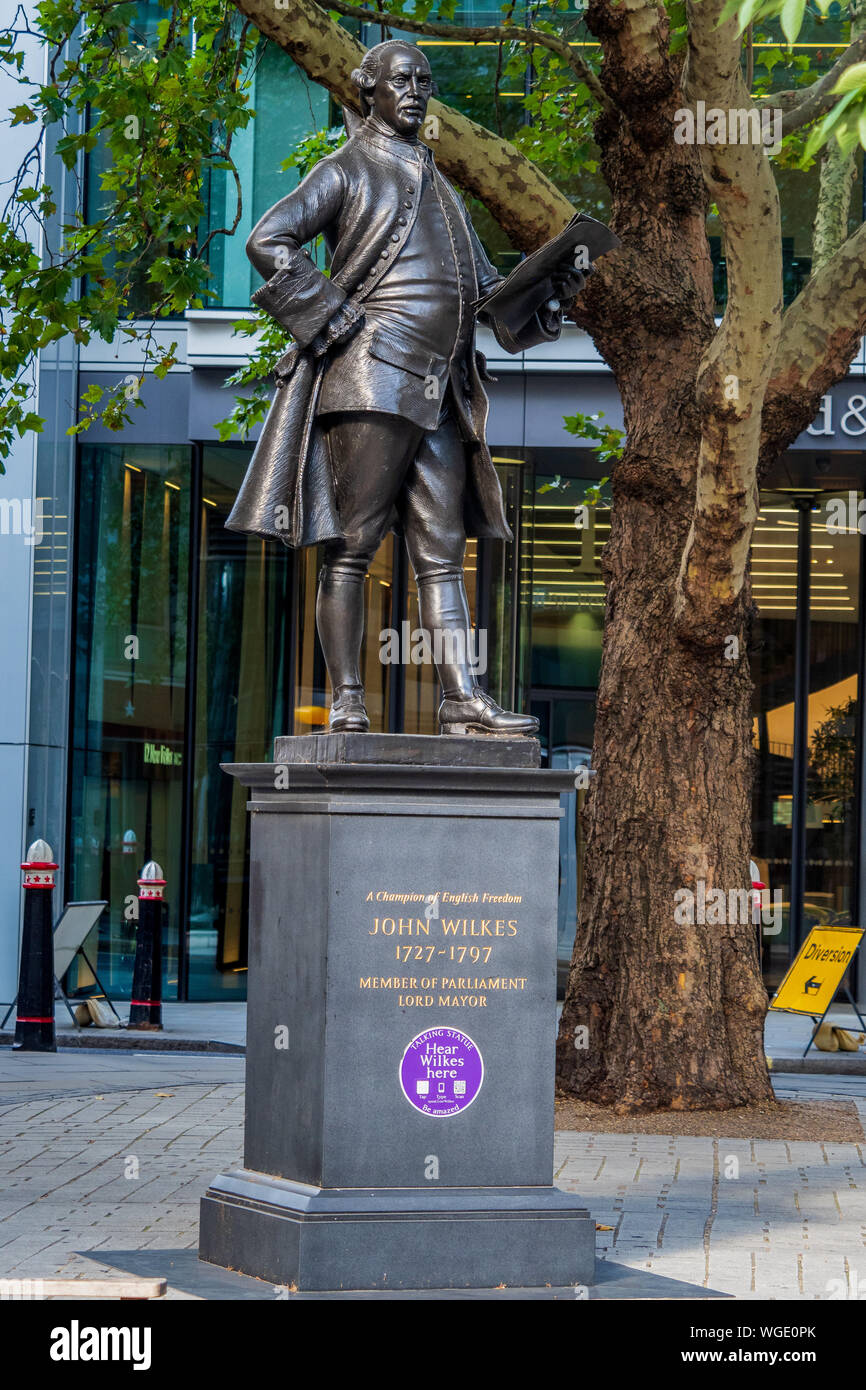 John Wilkes Statue Fetter Lane London - John Wilkes (1725 – 1797) was a British radical, journalist and politician. Sculptor James Butler Stock Photo