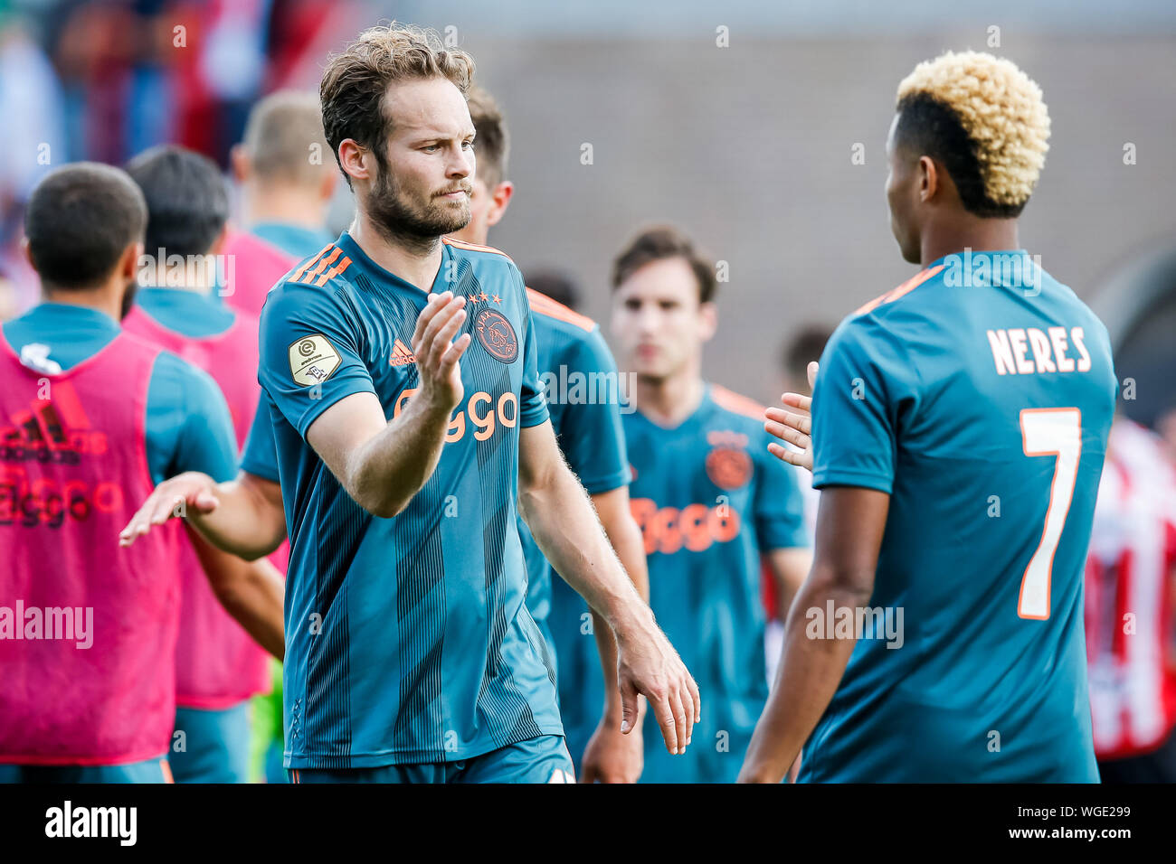 Blind football match hi-res stock photography and images - Page 7 - Alamy