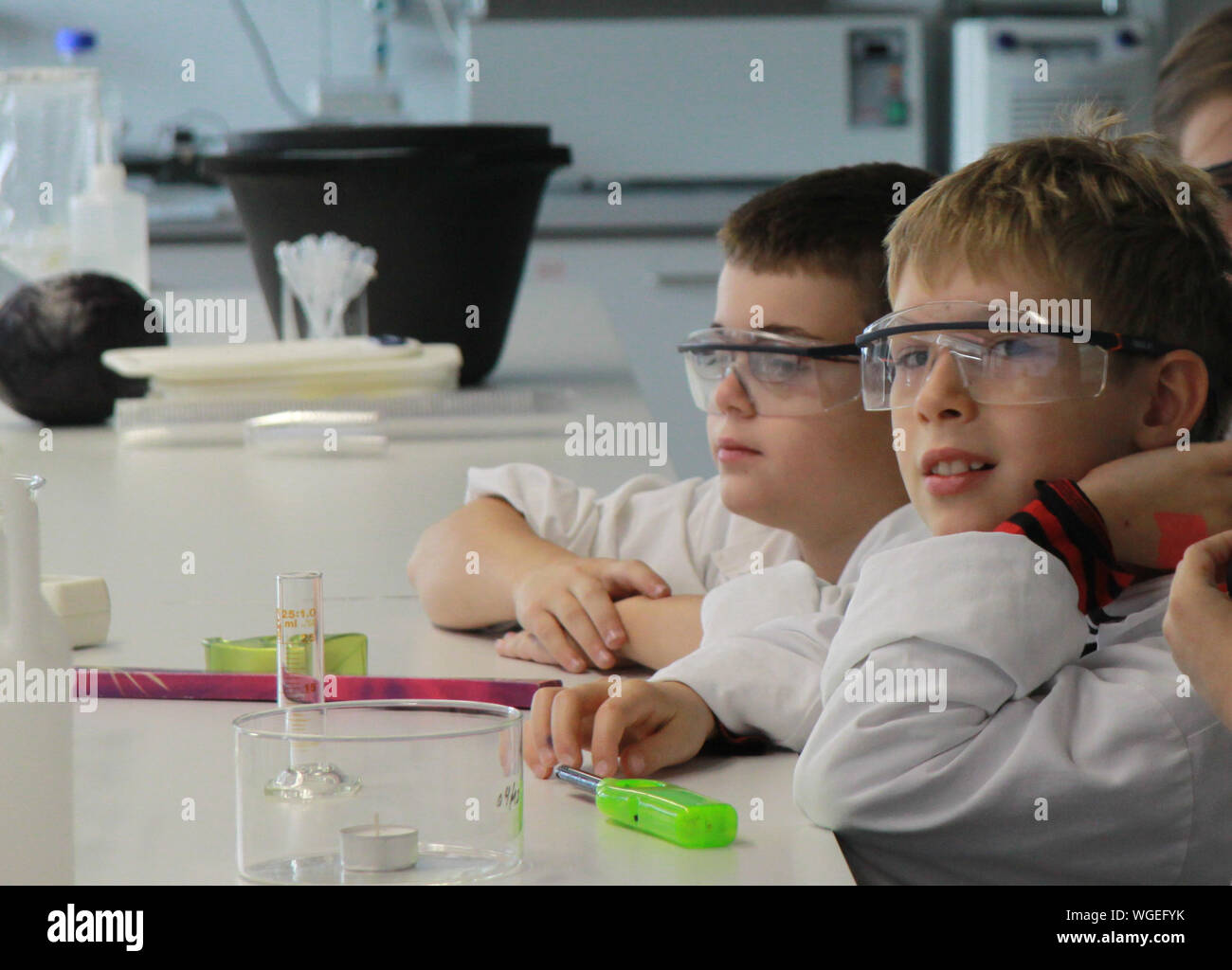 Lab children hi res stock photography and images Alamy Lab children hi res stock photography and images Alamy