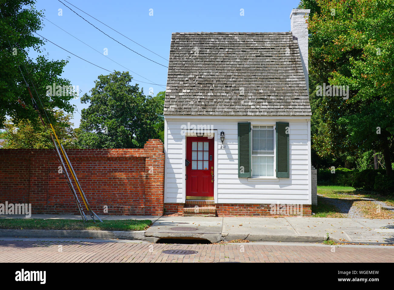 CAMBRIDGE, MD 17 AUG 2019 View of historic buildings in Cambridge, an