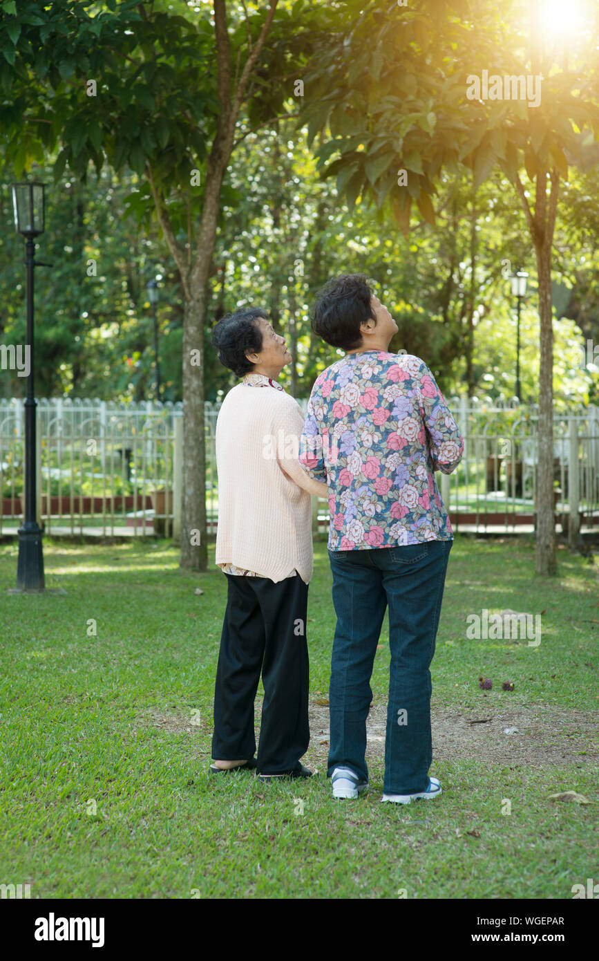 Senior women rear view hi-res stock photography and images - Alamy