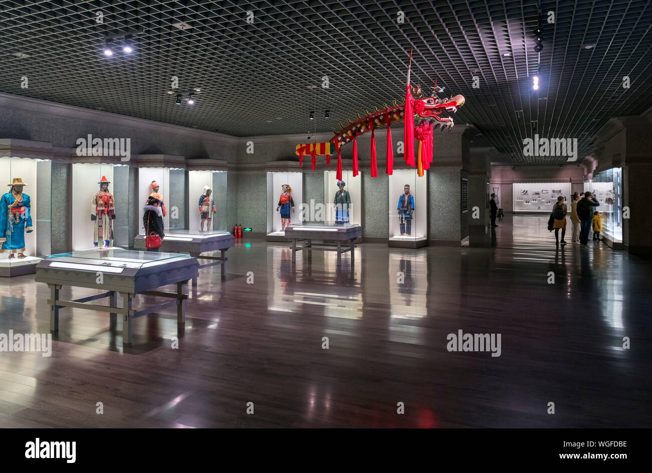Shanghai arts and crafts museum hires stock photography and images Alamy