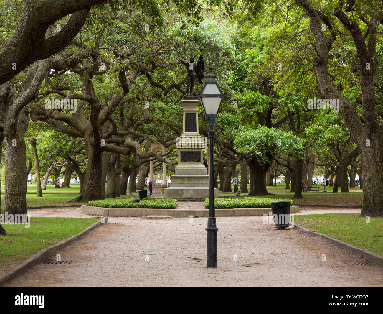 CHARLESTON, SOUTH CAROLINA-APRIL 12, 2016: Battery Park in downtown ...