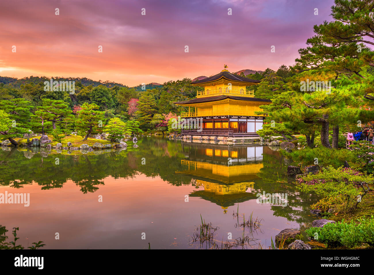 Kinkakuji temple hi-res stock photography and images - Alamy