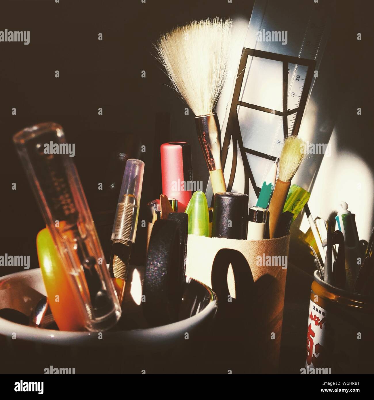 Desk objects hi-res stock photography and images - Alamy
