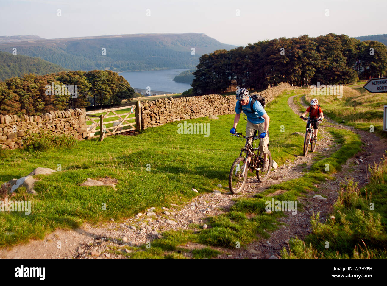 Visitpeakdistrict hires stock photography and images Alamy