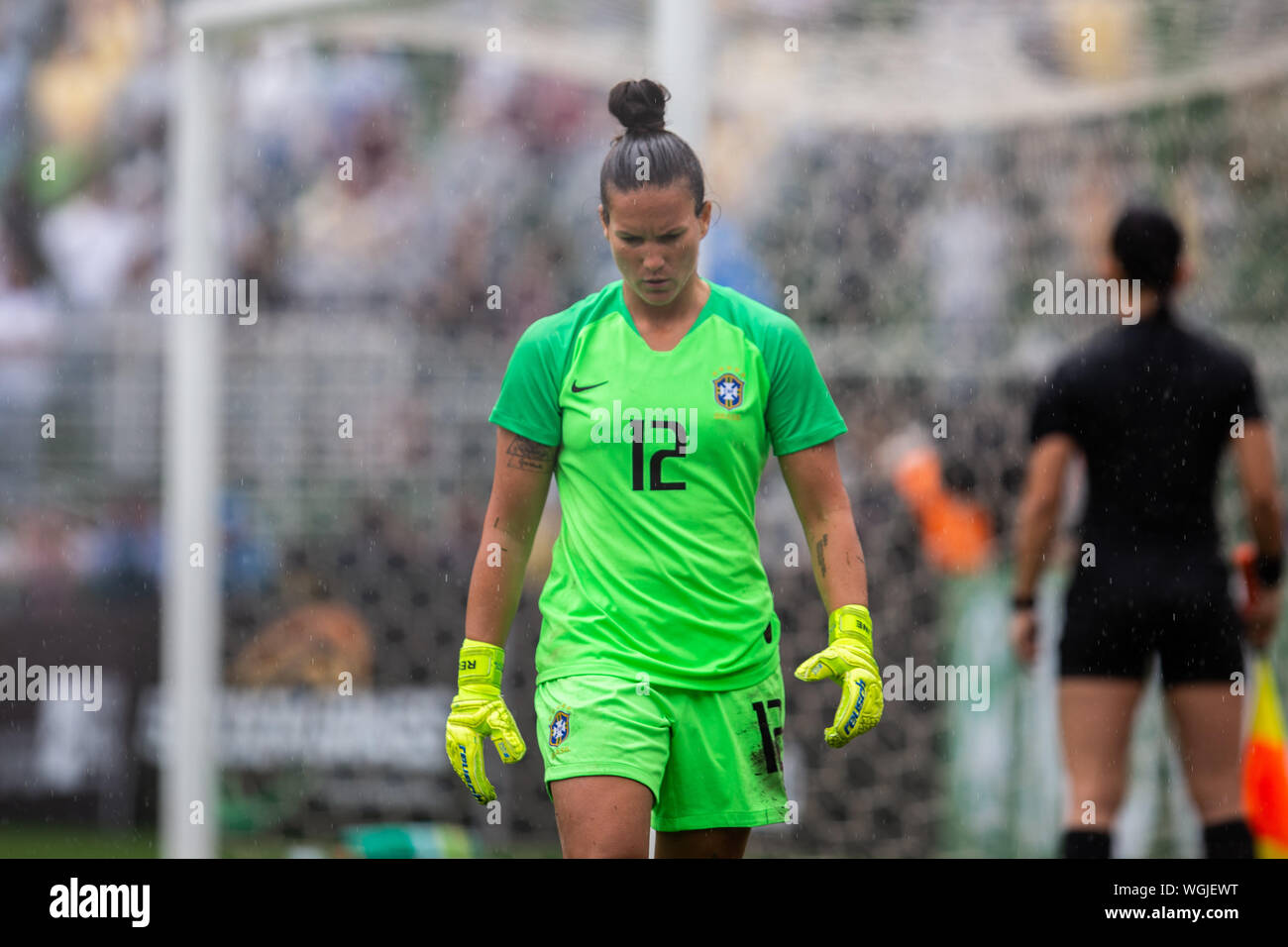 SÃO PAULO, SP - 01.09.2019: BRAZIL X CHILE - Brazil goalkeeper Aline Reis, even with perfect performance in the penalty shootout, could not guarantee the victory of Brazil. Uber Women'ccer Cup Cup - Chilean national team wins the Brazilian women&am9;s soccer team on penalties after a 0-0 dra draw in normal time. With a lot of rain, which disrupted the football of both teams, and with audience of 15,047 paying and income of $ 174,073.00. The match took place this Sunday, September 1st, 2019, at Pacaembu Stadium, in São Paulo. (Photo: Van Campos/Fotoarena) Stock Photo