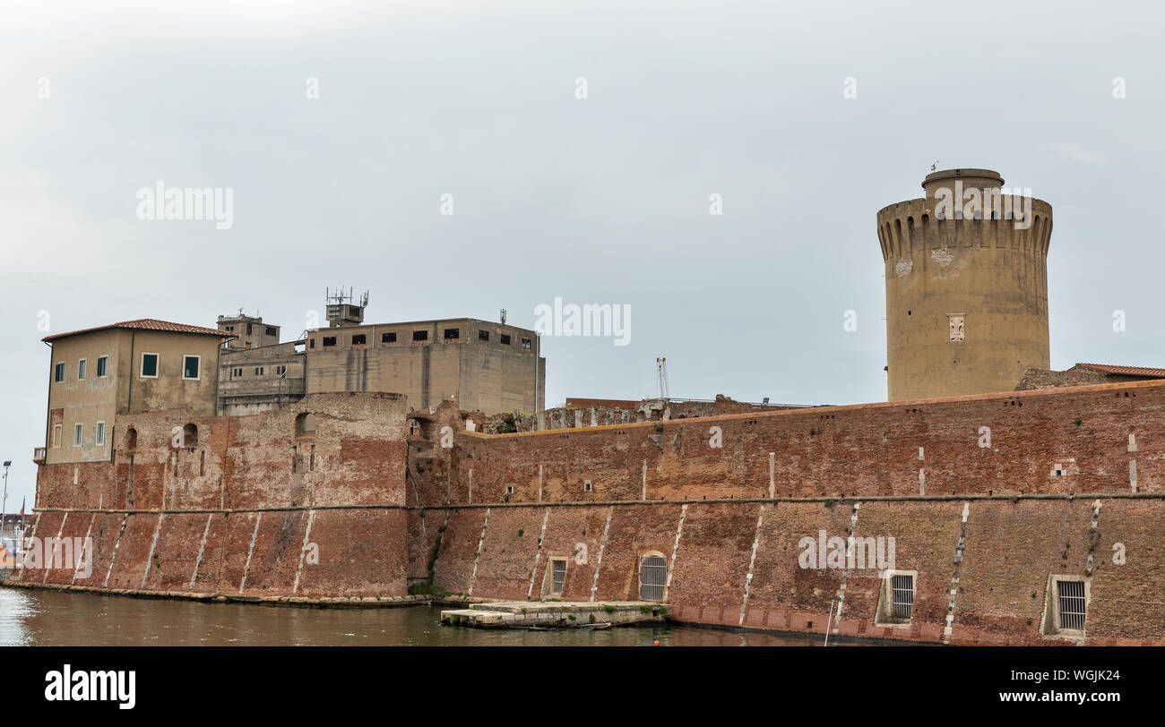 Tower of the medieval Vecchia fort in Livorno, Italy Stock Photo - Alamy