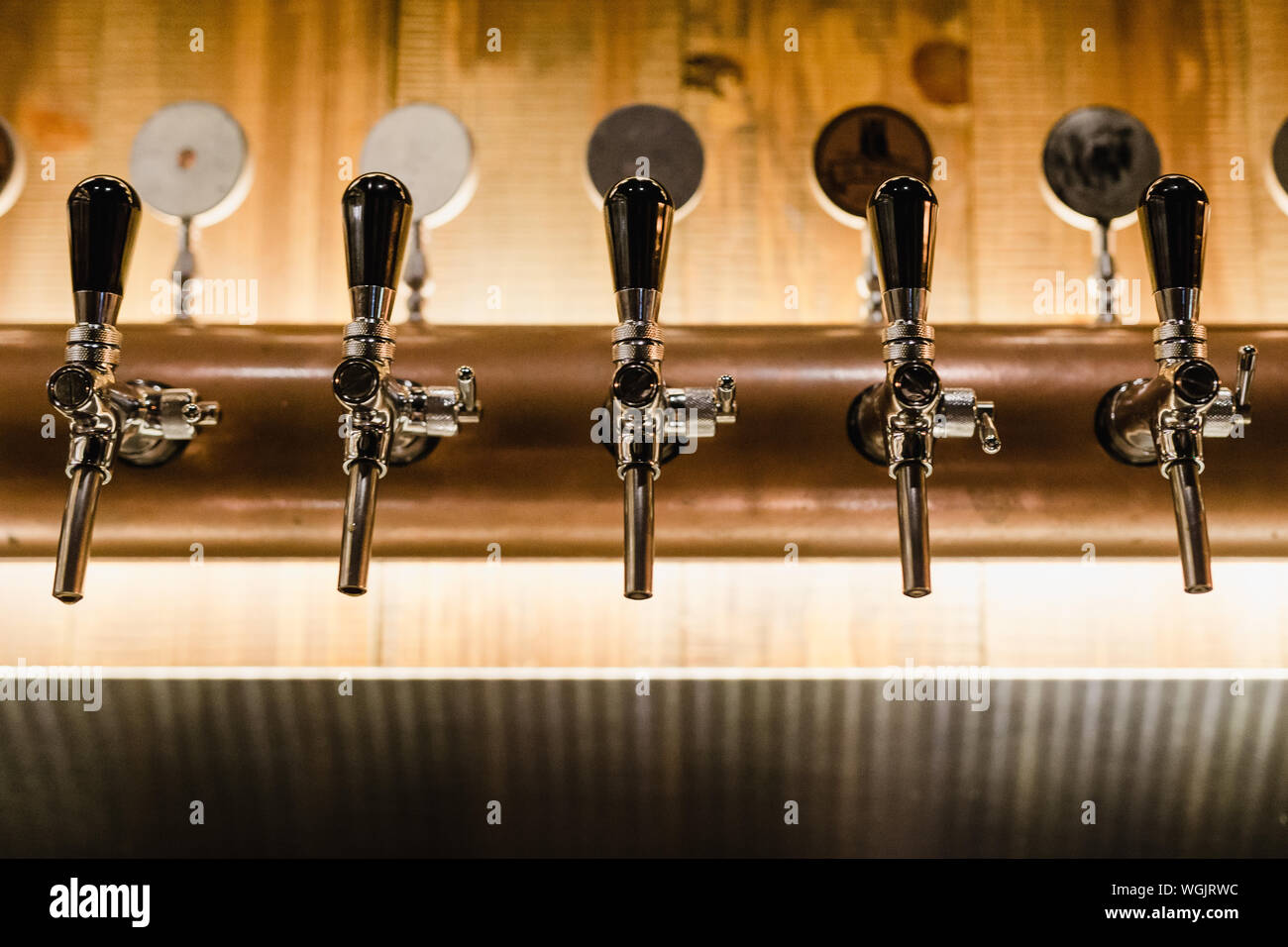 Beer taps at bar hires stock photography and images Alamy