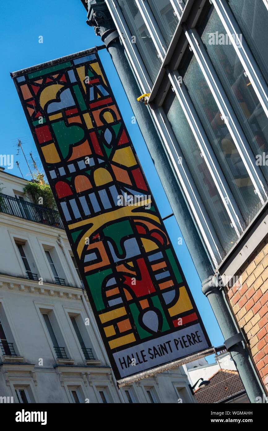 PARIS, FRANCE - AUGUST 04, 2018:  Signa above Halle Saint Pierre in Rue Ronsard Stock Photo