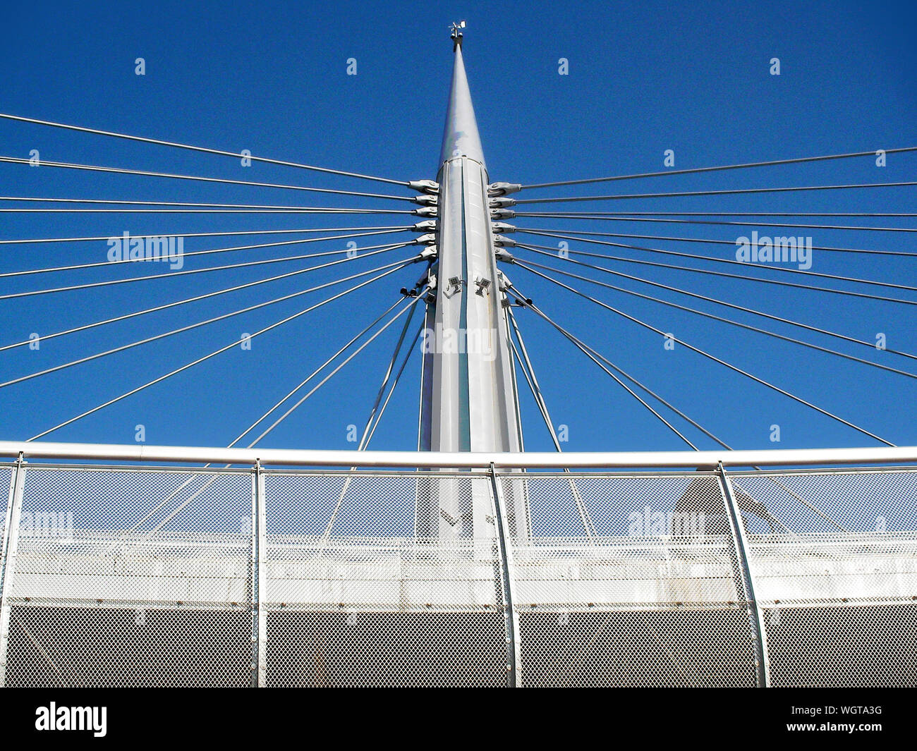 Silver suspension bridge hi-res stock photography and images - Alamy