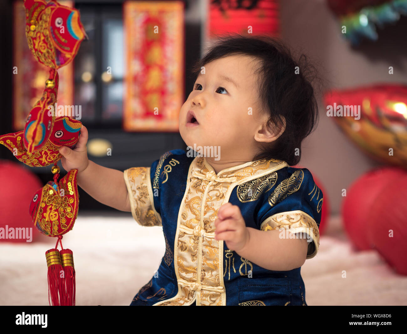 traditional attire for baby girl