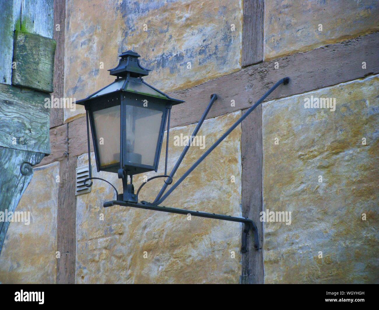 Lamp post cross hires stock photography and images Alamy
