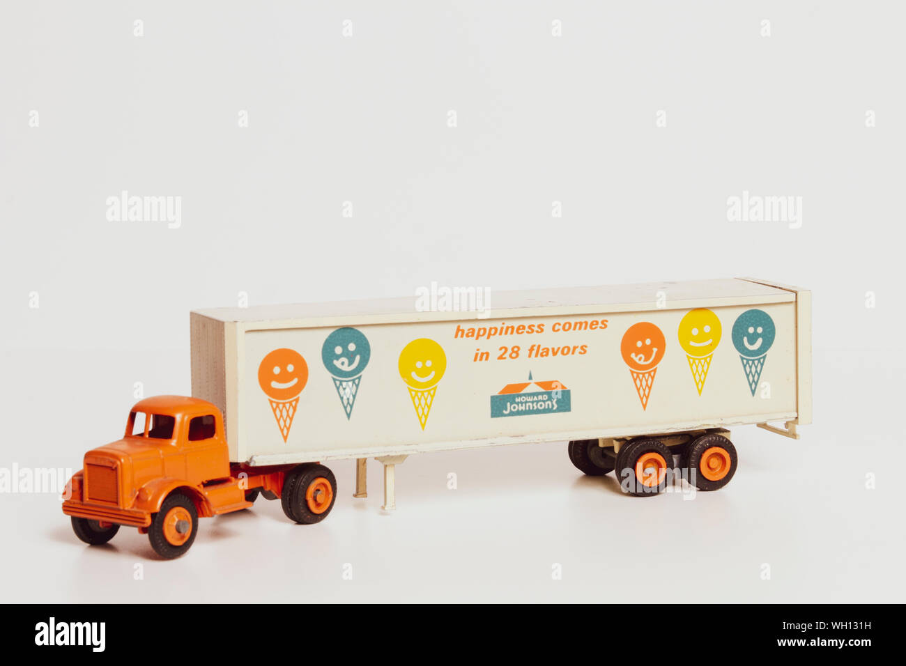 Miniature Road Signature - Ford Ice Cream Truck 1948 Howard Johnson's - Échelle 1:18