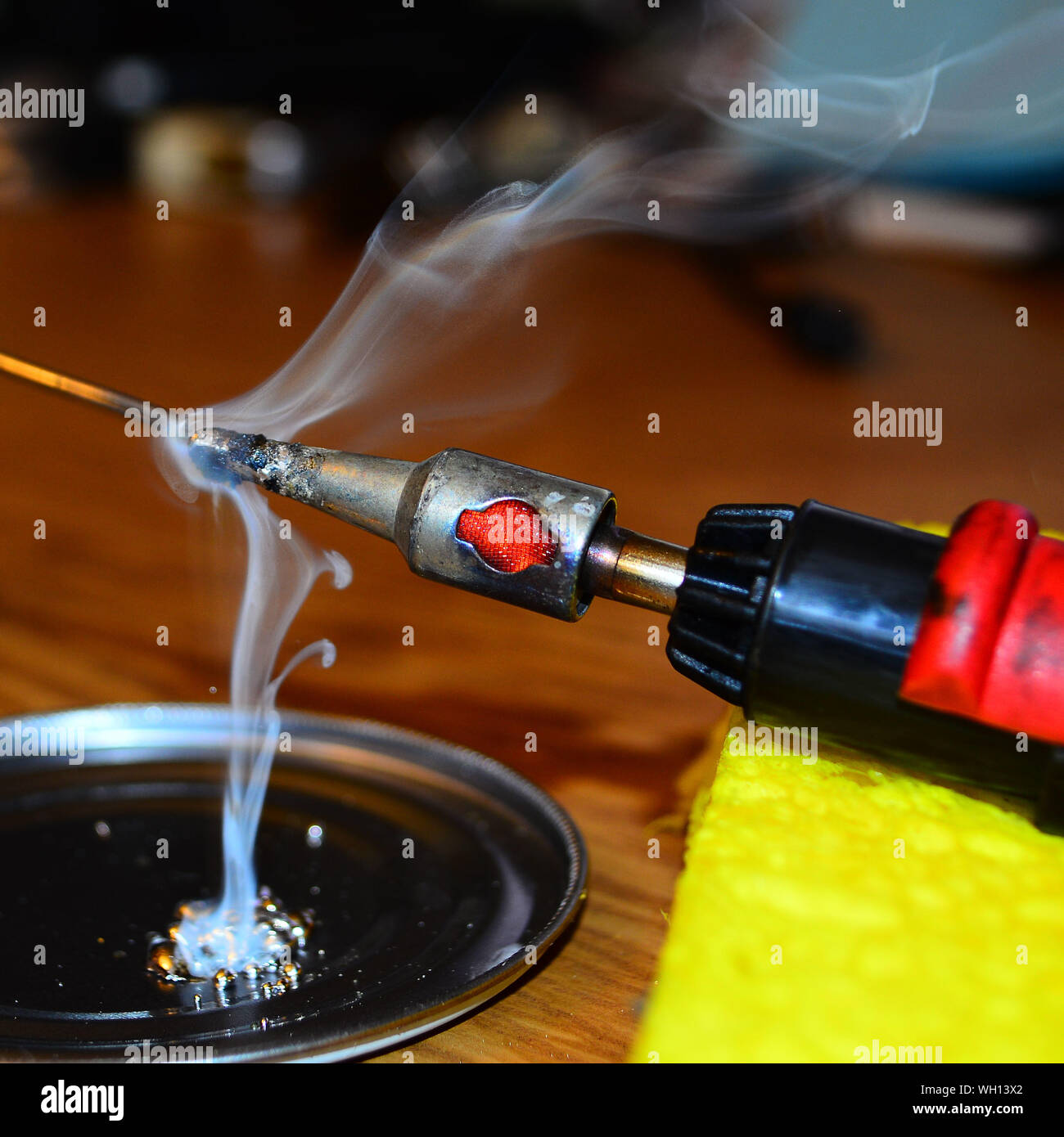 Soldering metal hires stock photography and images Alamy