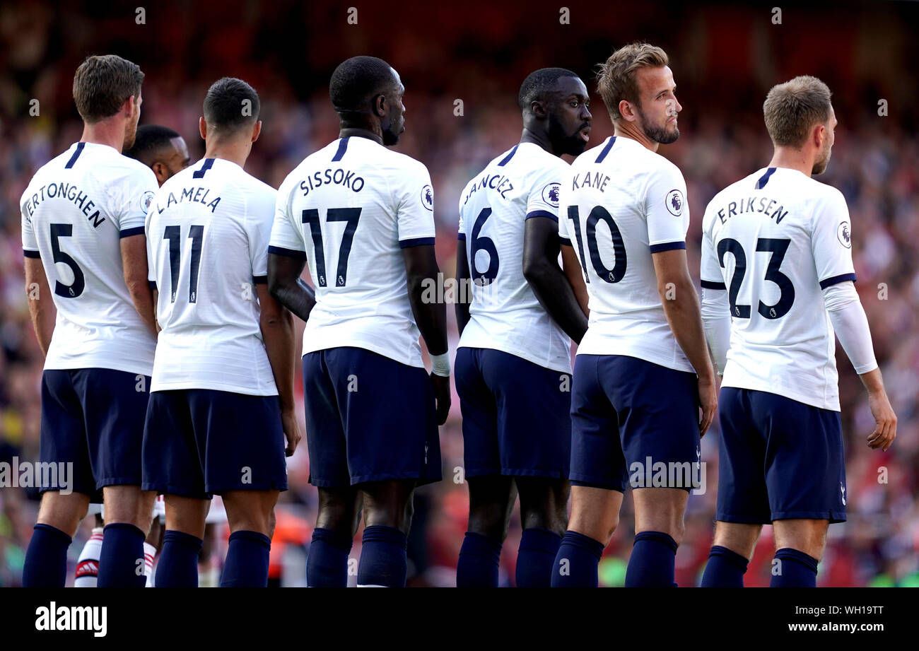 Page 3 Free Kick Wall High Resolution Stock Photography And Images Alamy