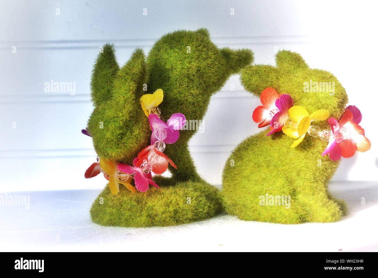 Rabbit topiary hi-res stock photography and images - Alamy