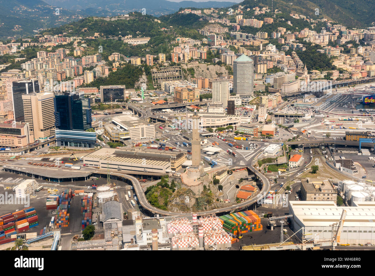 Genoa View Genoa liguria container ships hi-res stock photography and images - Alamy
