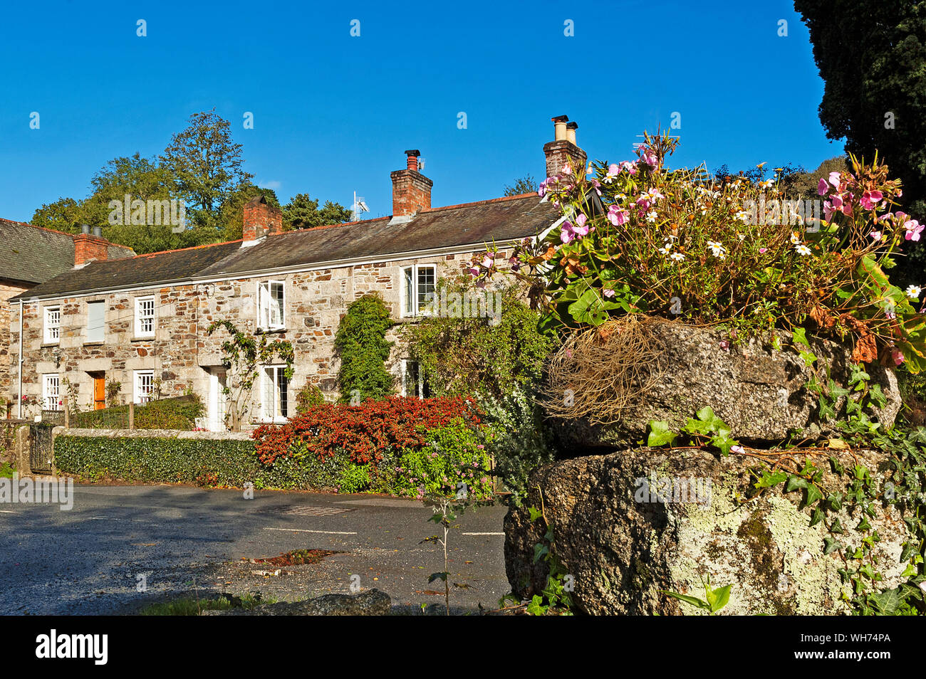 Holiday Cottages In The Village Of Port Navas Cornwall England