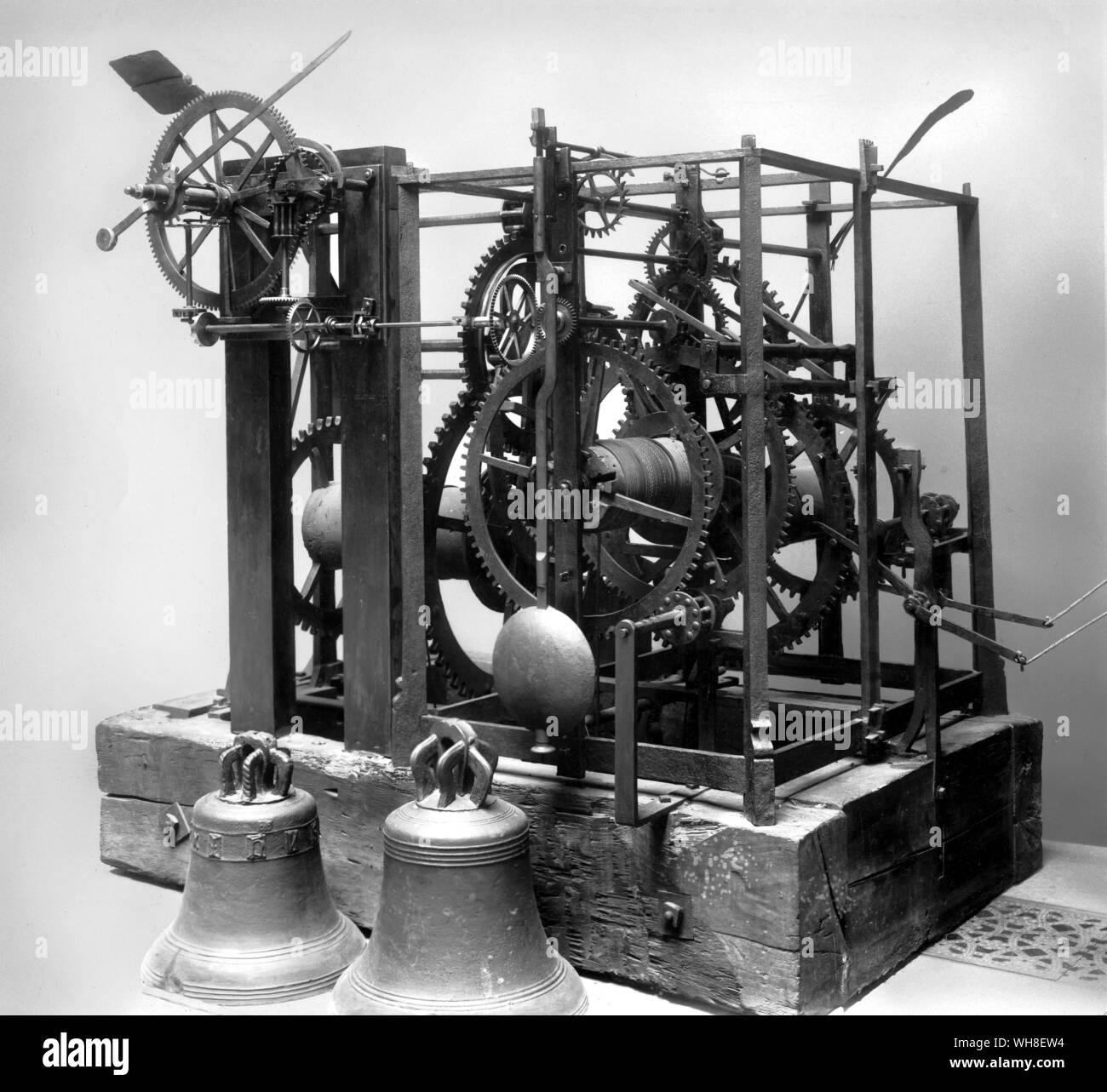 Wells Cathedral Clock, 14th century Stock Photo Alamy