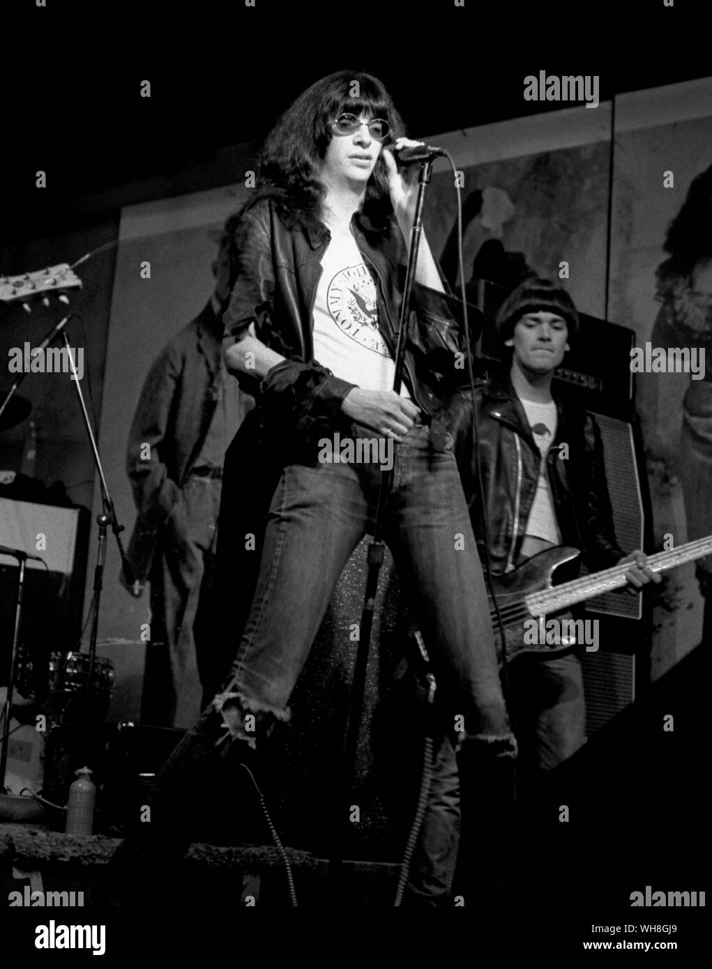 The Ramones perform at CBGB in 1977 Stock Photo