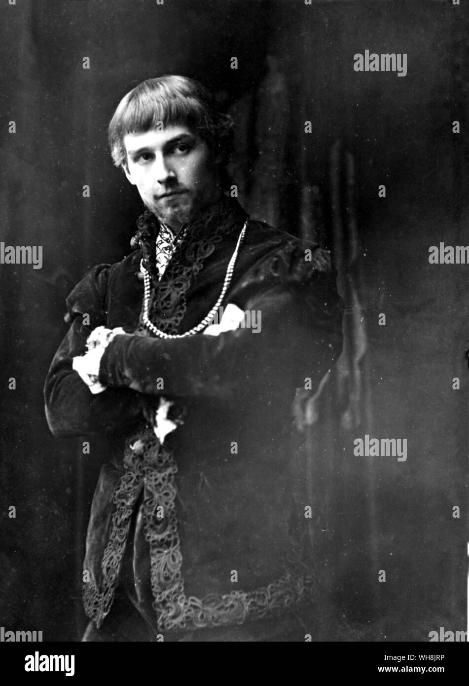Gordon Craig as Cromwell in Irving's Henry VIII 1892 Stock Photo