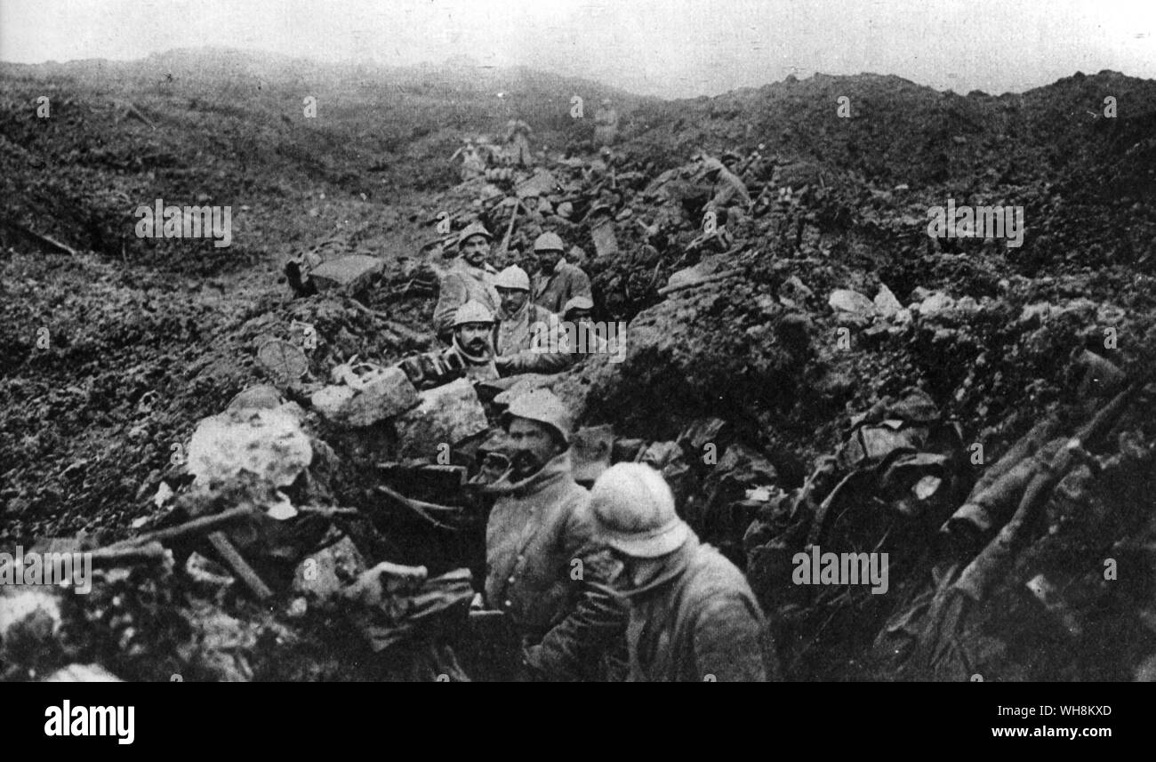 German trench converted into French trench after recapture of Fort Douaumont (Verdun) . A trench, once German, now French Stock Photo