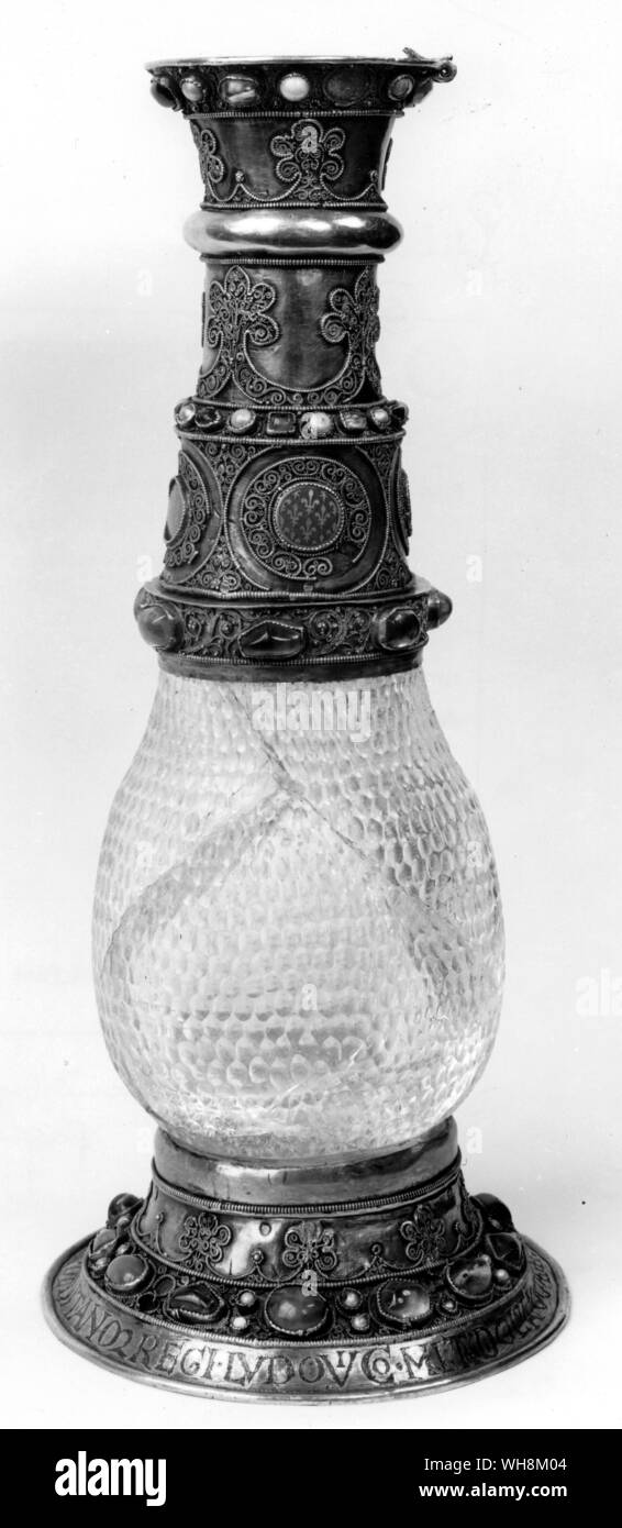 Queen Eleanor gave this crystal vase to Louis VII, King of France, her first husband Stock Photo