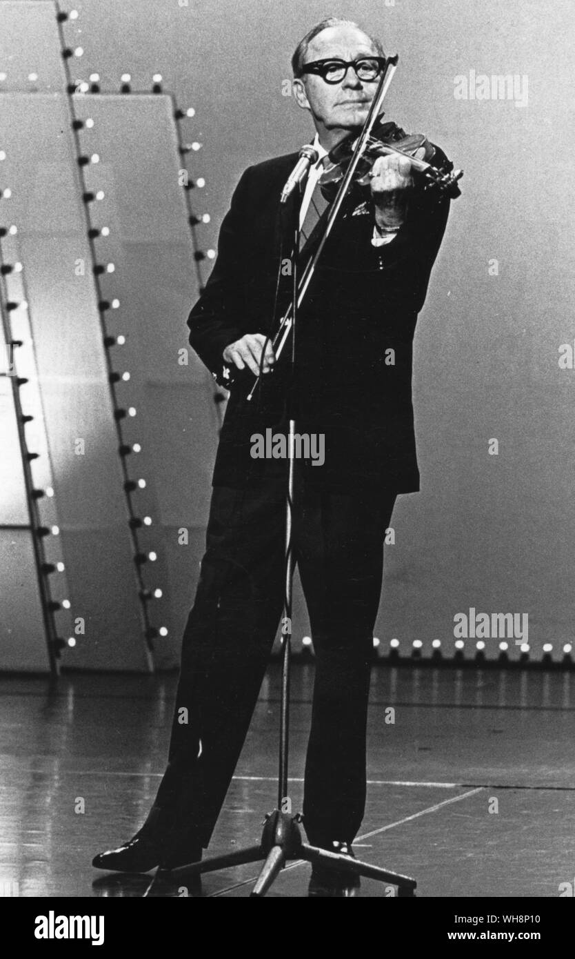 Jack Benny (1894-1974) stage name of Benjamin  Kubelsky 1968 . US comedian Stock Photo