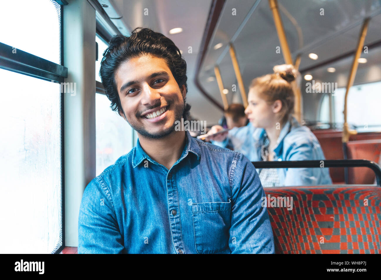 Happy London Bus High Resolution Stock Photography and Images - Alamy