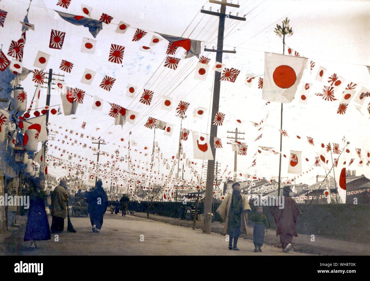 Decorations to cheer on the troops in the Russo-Japanese war. 1904. Stock Photo