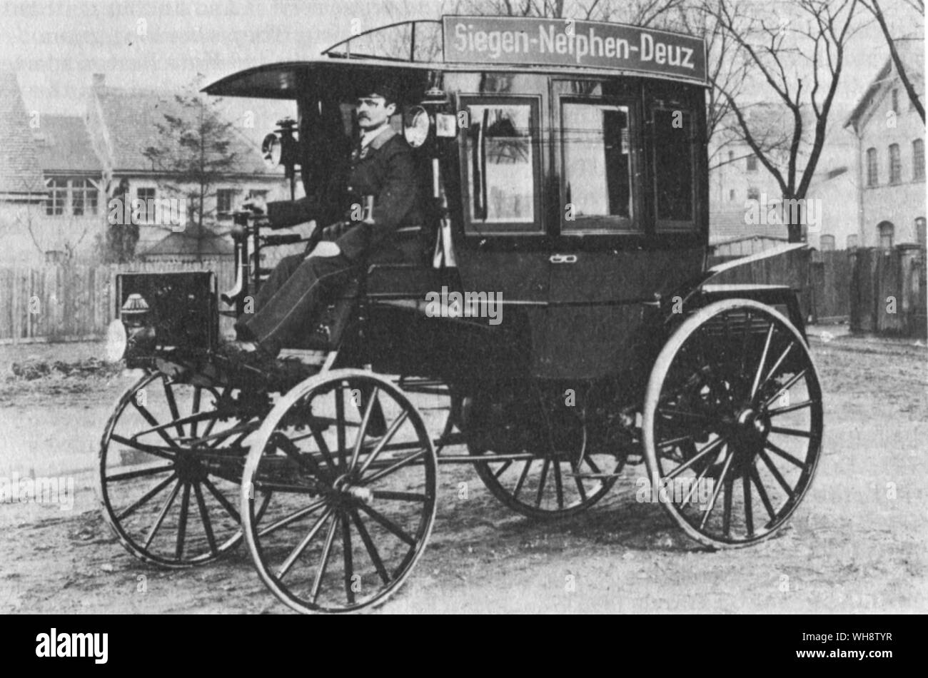 The First Motor Bus in the world to enter regular passenger serive 1895 5 hp Benz single deck Stock Photo