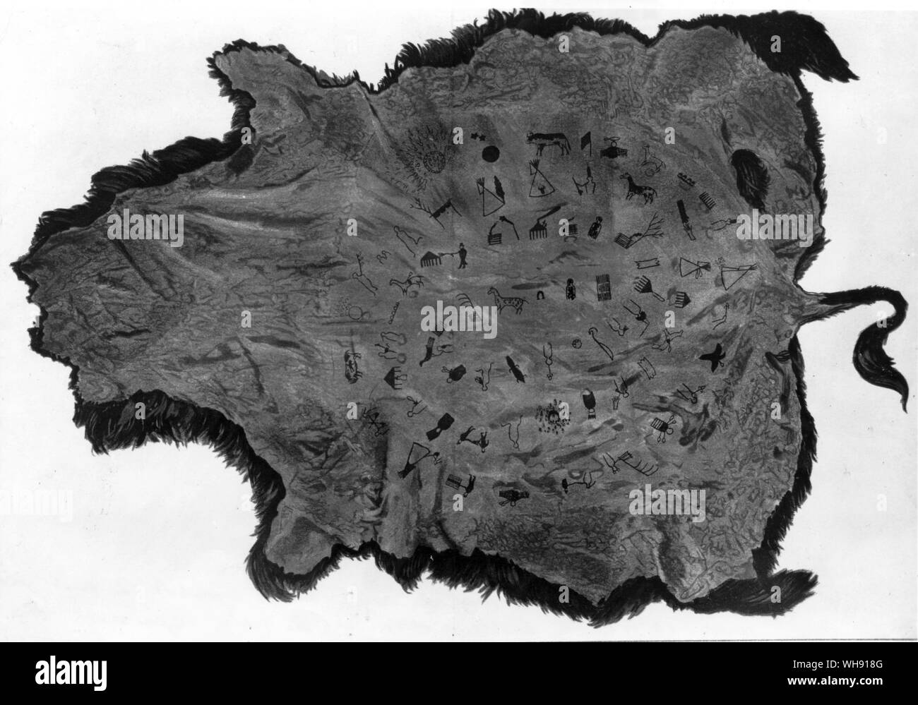 This Winter Count Drawn On A Buffalo Robe Has Symbol For Each Year From 1800 1871 The Blotched Man In The Centre Represents The Smallpox Epidemic Of 1801 2 The Arrow Pierced Tipi Marks A
