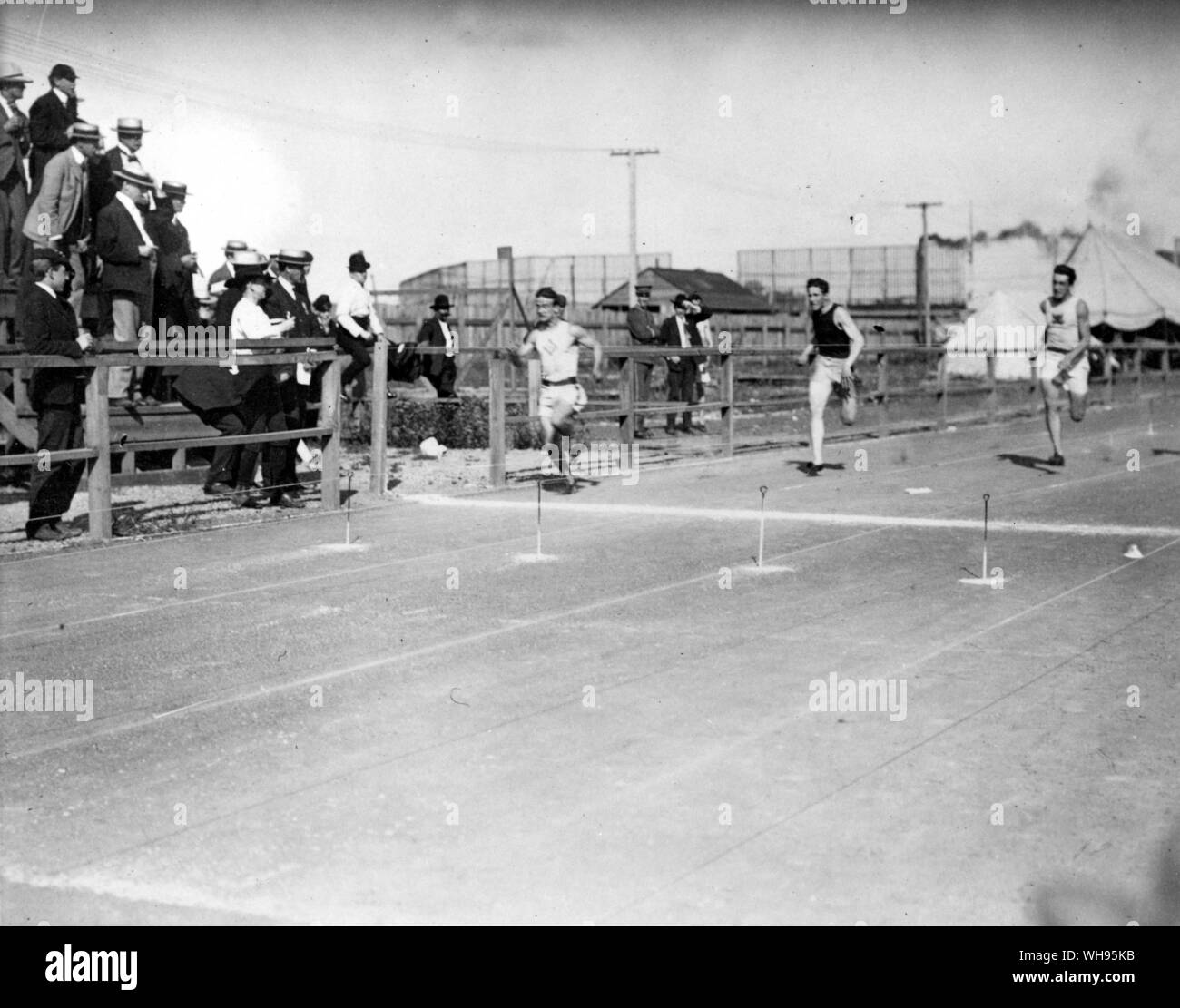 St Louis/1904 Olympic Games: Archie Hahn wins the gold medal.. Stock Photo