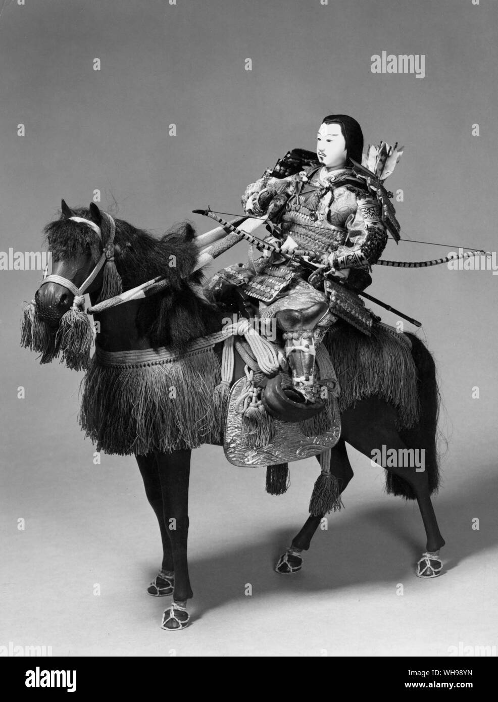 Eastern warfare/Japan: A Japanese mounted warrior: A model representing the armour and weapons of the late 16th century. (*colour plate in book). Stock Photo