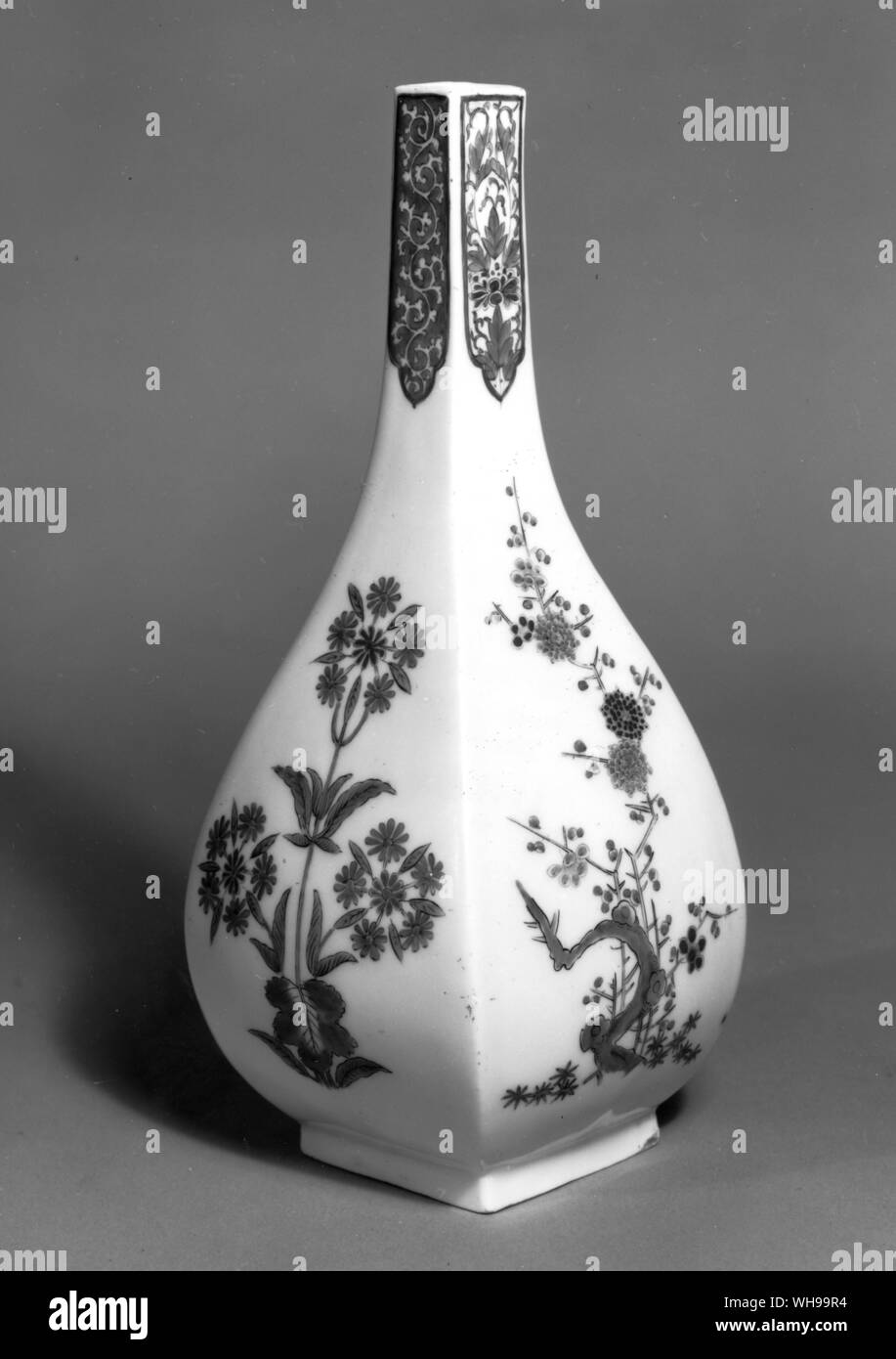 Meissen bottle, early 18th century. An almost perfect copy of a Japanese (Kakiemon) original Stock Photo