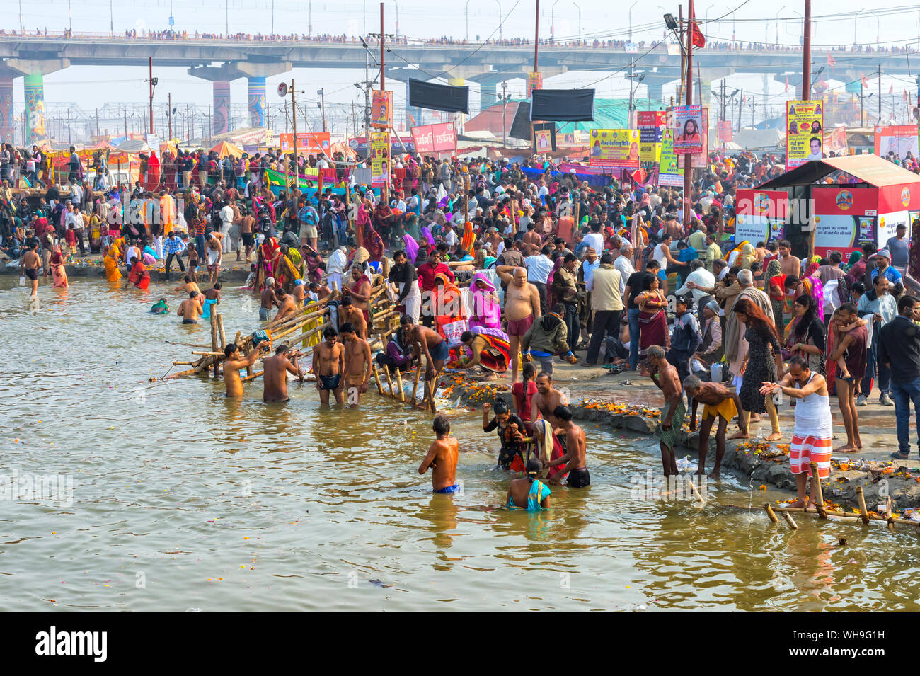 Ritual Bathing High Resolution Stock Photography and Images - Alamy