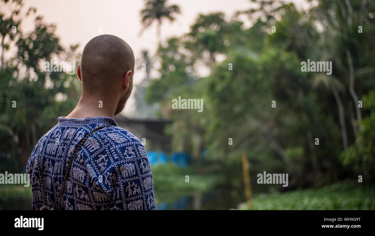 Shaved head man rear view hi-res stock photography and images - Alamy