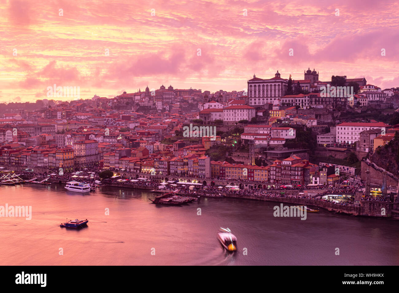 View over porto with river douro hi-res stock photography and images ...