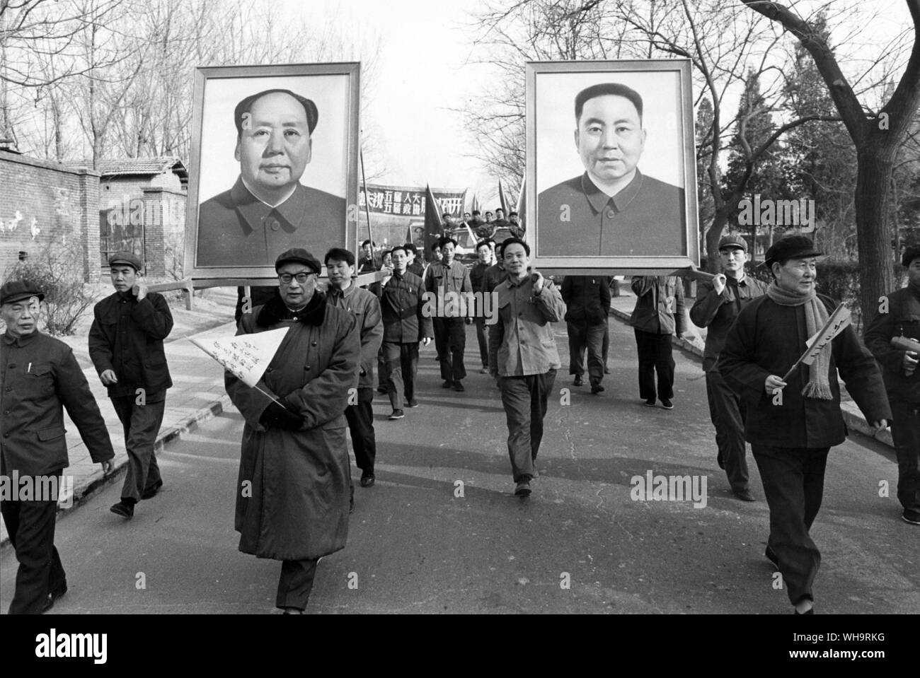 March 6th 1978: China, Peking. Portraits of the newly elected Chairman, Hua Kuo-feng and Mao Tse-Tung, during a festive parade in honour of the closing of the Fifth National People's Party Congress. Stock Photo