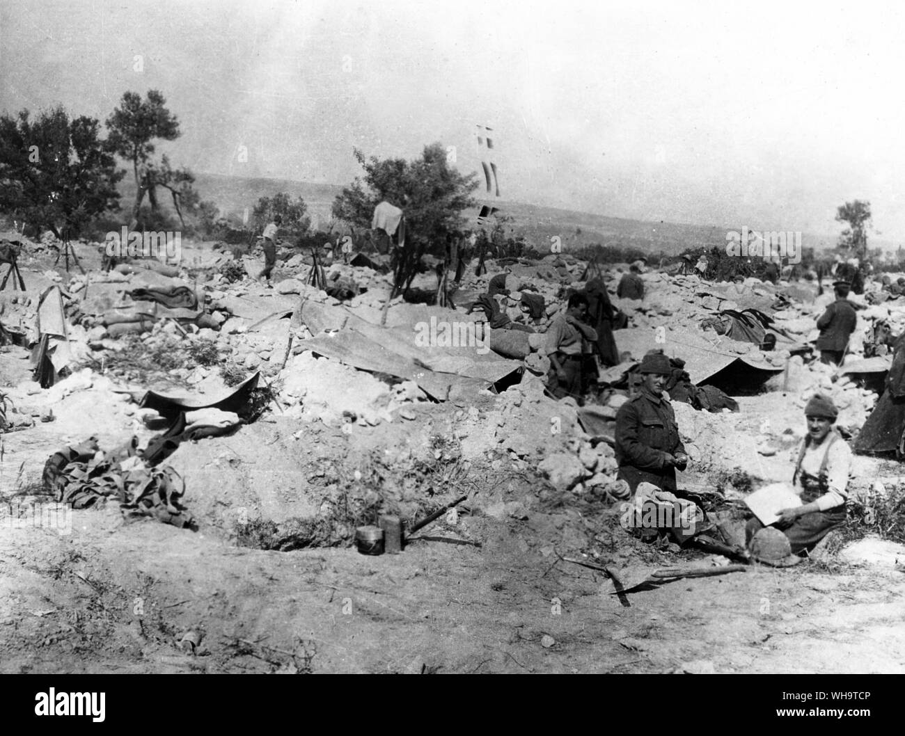Howe Rest Camp, Drake's Hill, June 15th 1915. This camp was frequently shelled when the enemy had sufficient ammunition. Stock Photo