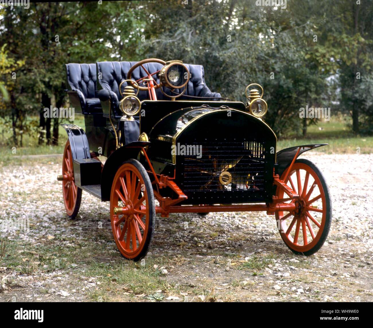 A 1908 high-wheeler, the ALbany Model G 18-20hp from Albany, Indiana Stock Photo