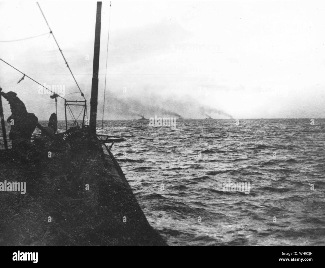 WW1: German submarine U.35 sights British ships at sea. Stock Photo