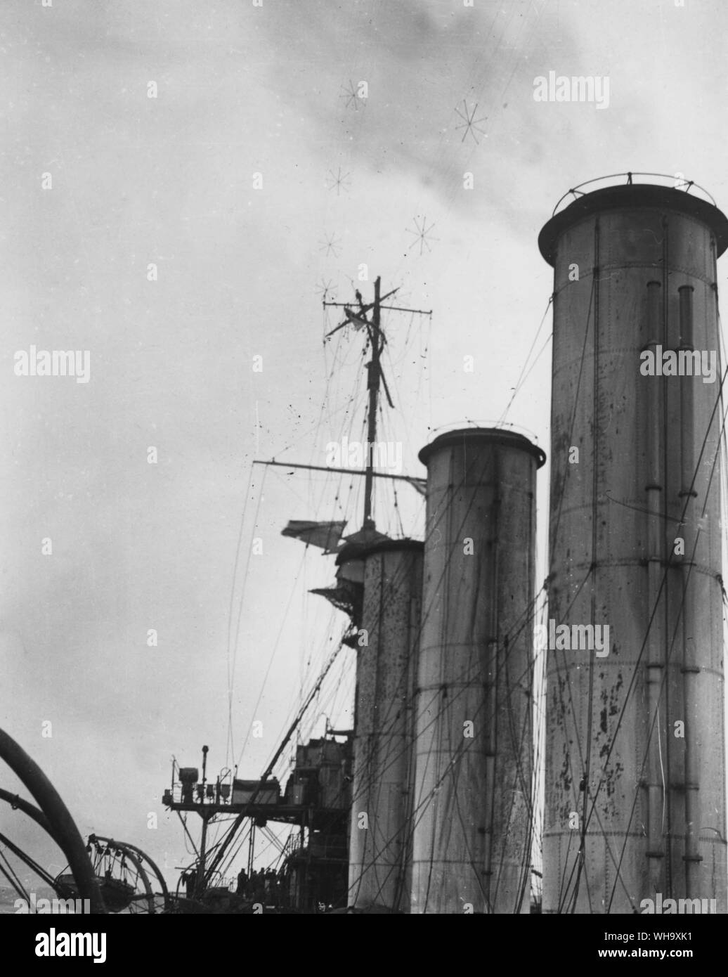 WW1: Damage to HMS Kent at the Battle of the Falkland Islands. Stock Photo