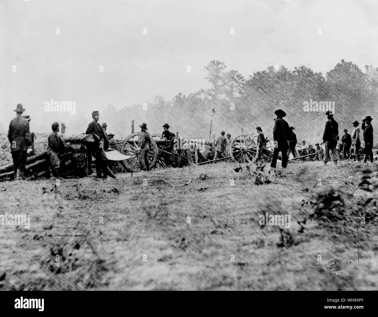 Ww1 artillery hires stock photography and images Alamy