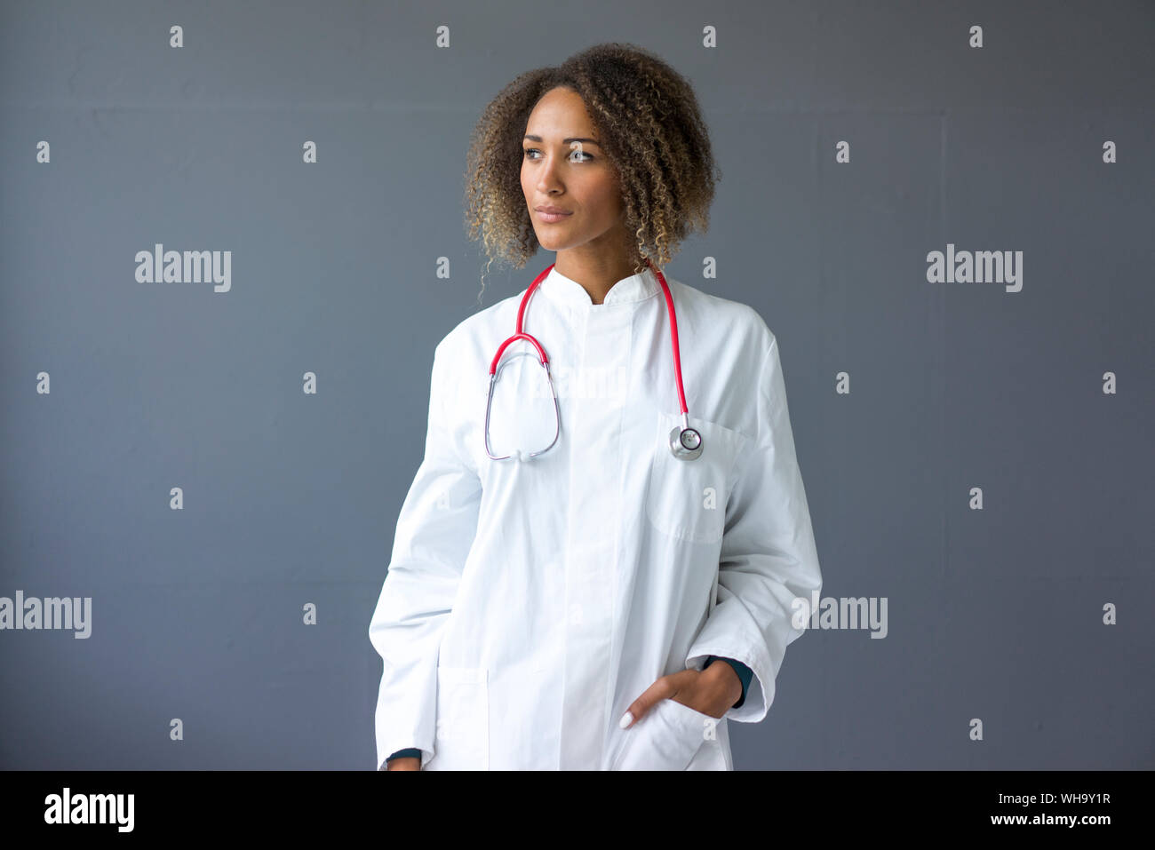 Portrait doctor hands hi-res stock photography and images - Alamy