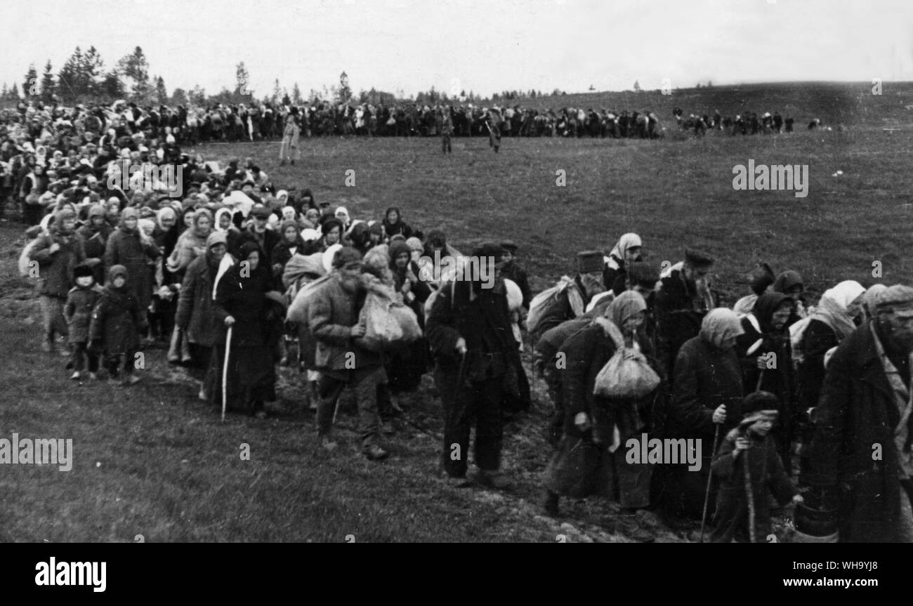 WW2: June 1944. Byelorussia, near Vitebsk. Civilians liberated from a Nazi camp returning to their homes. Stock Photo