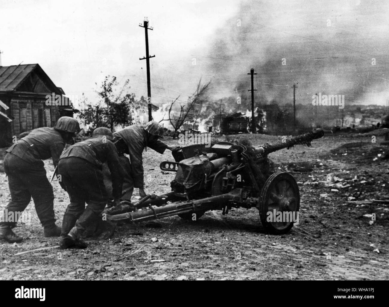 WW2: Battle for Stalingrad, Russia. In the outskirts of Stalingrad, a German anti-tank unit brings its gun into action. Stock Photo