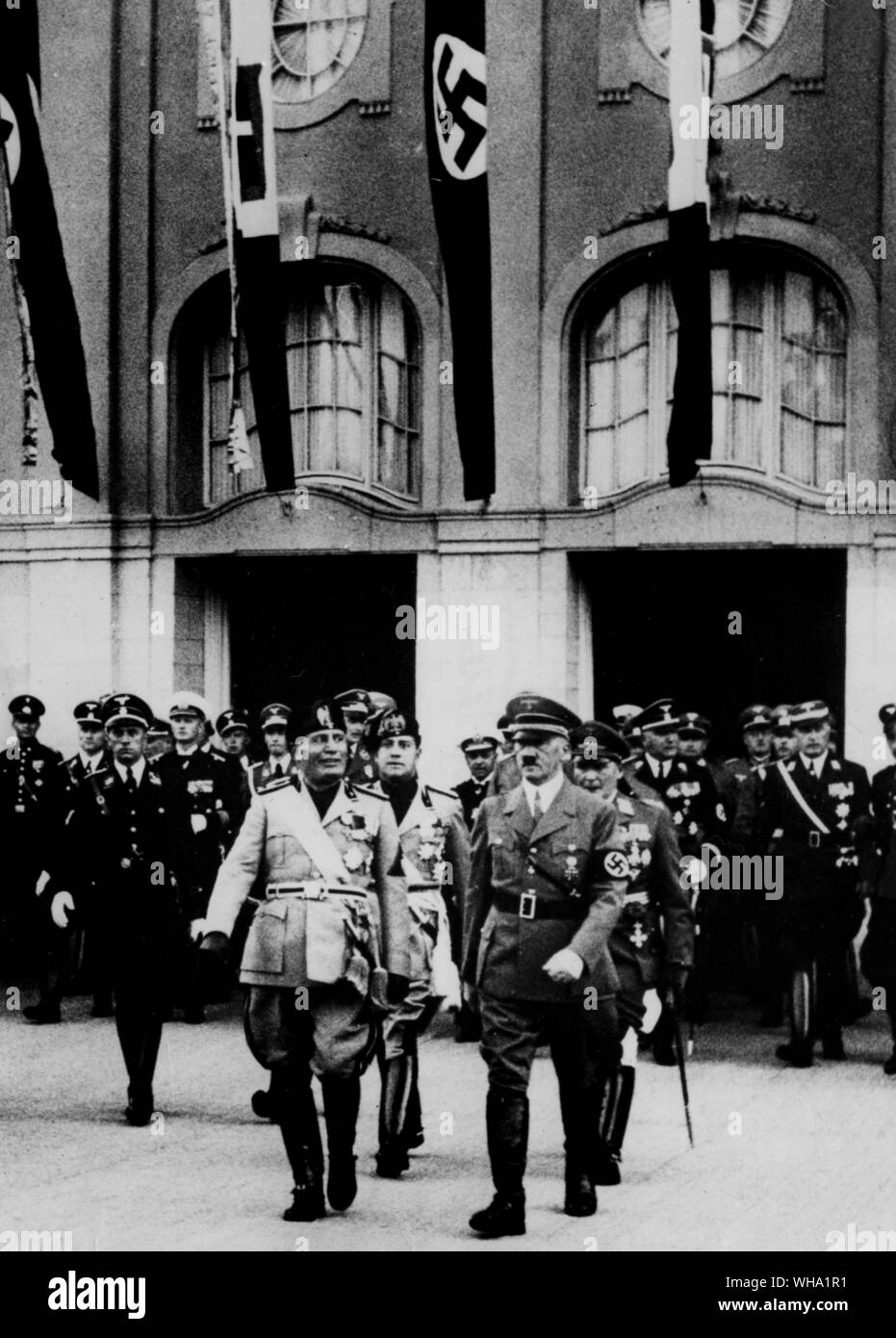 28th September 1937: Benito Mussolini (l) with Adolf Hitler (r) in Berlin. Mussolini is followed by his son-in-law, Count Ciano and Hitler is followed by General Goering. Stock Photo