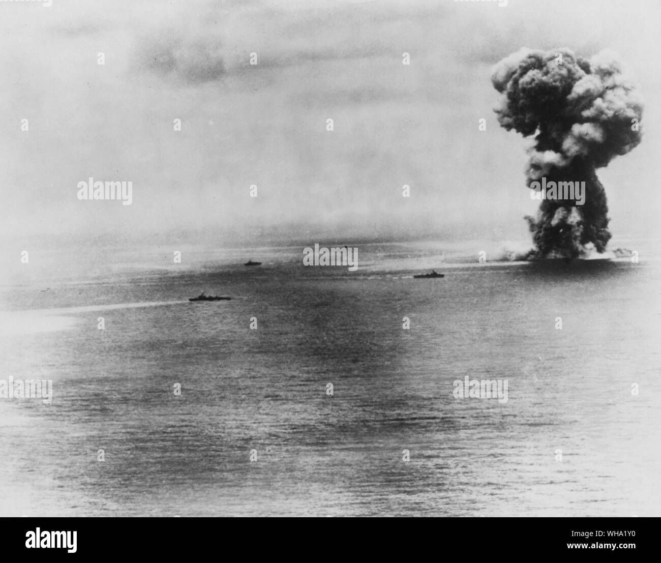 WW2: Battleship Yamato sunk by navy planes, East China sea. April 1945. Stock Photo
